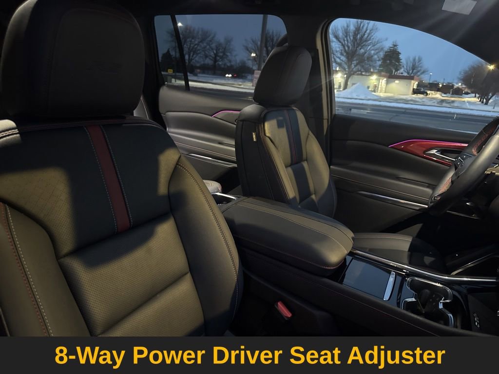 Used 2025 Chevrolet Traverse RS w/ LPO, Floor Liner Package image 29