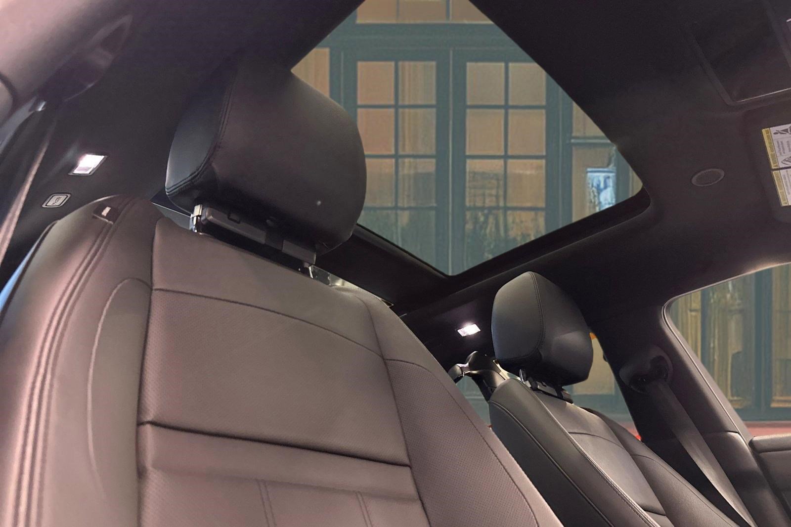 Certified 2026 Land Rover Range Rover Evoque S image 25