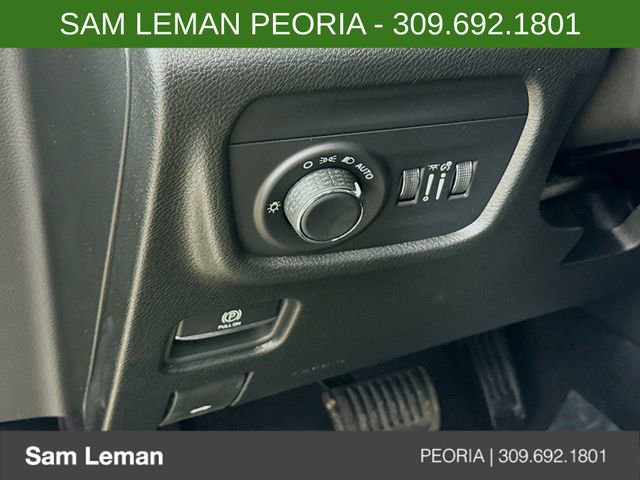 New 2025 Jeep Grand Cherokee L Altitude image 10