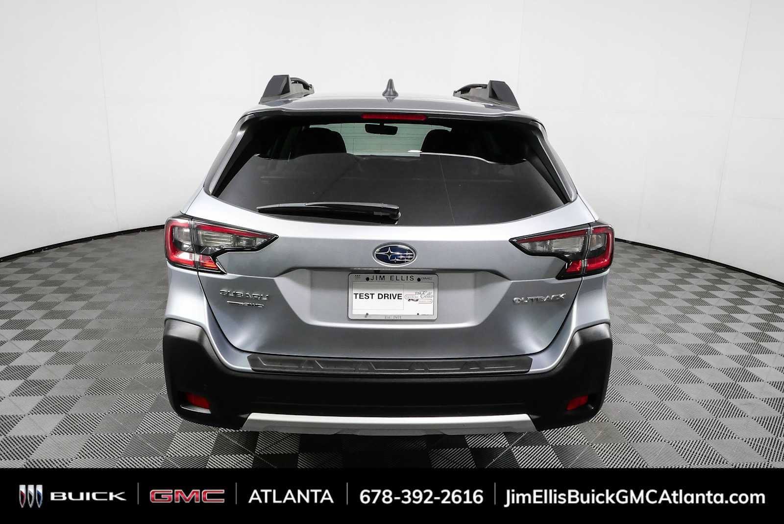 Used 2024 Subaru Outback Limited AWD/4WD image 29
