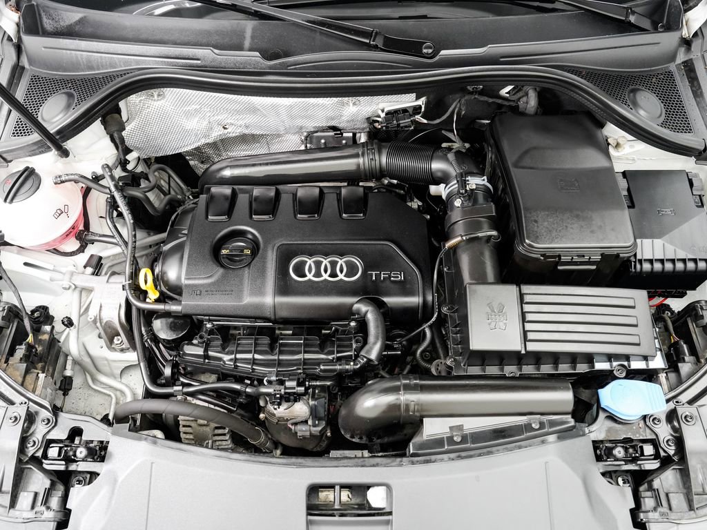 Used 2016 Audi Q3 2.0T Prestige w/ Prestige Package AWD/4WD image 27