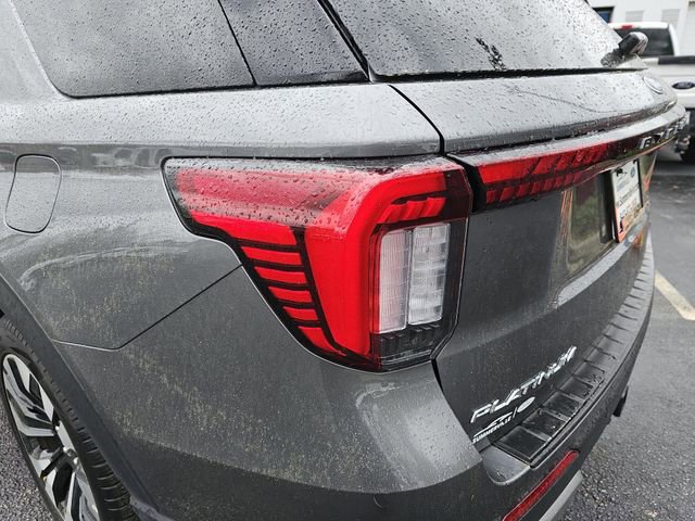Used 2025 Ford Explorer Platinum w/ LUX Leather Package image 38