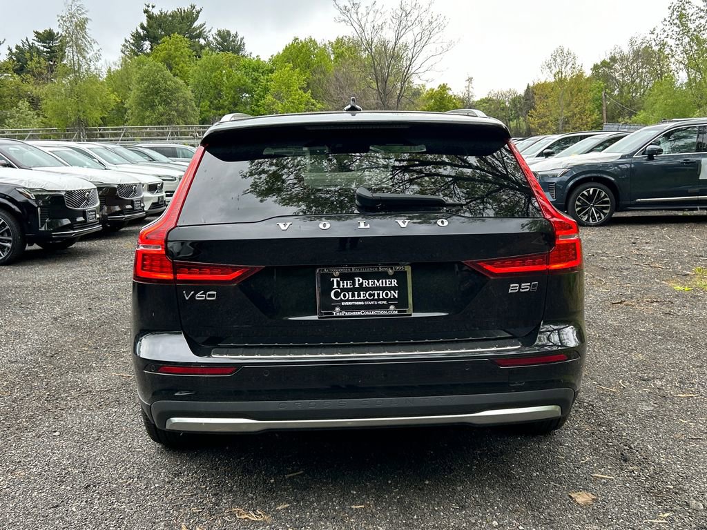 New 2026 Volvo V60 B5 Cross Country Ultra w/ Protection Package Premier AWD/4WD image 3
