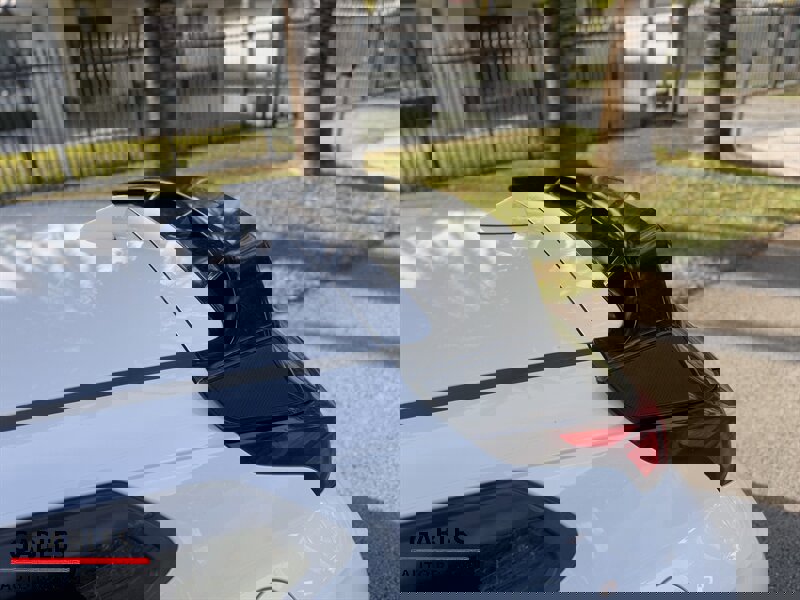 Used 2019 Hyundai Veloster N N image 10