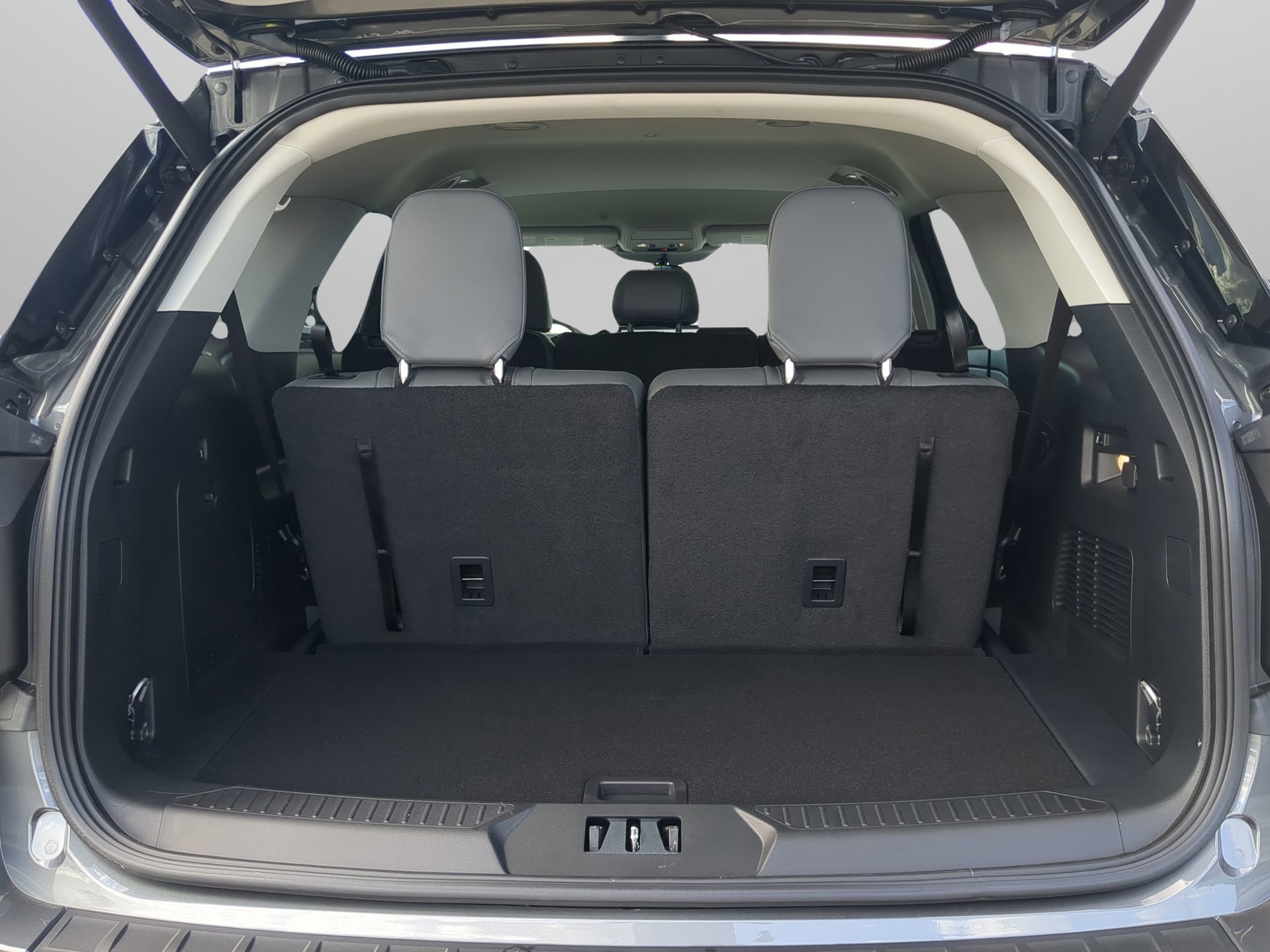 New 2026 Ford Explorer Active w/ Active Comfort Package image 41