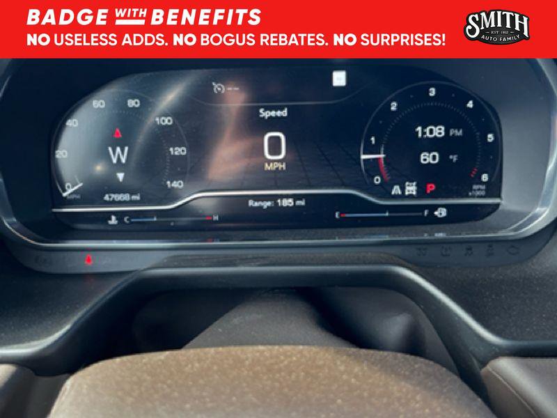 Used 2022 GMC Yukon SLT w/ SLT Luxury Package image 14