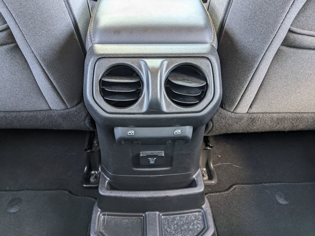 Certified 2025 Jeep Wrangler Unlimited Sahara image 40