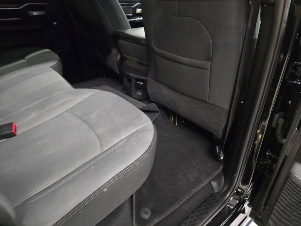 Used 2024 RAM 2500 Big Horn image 41