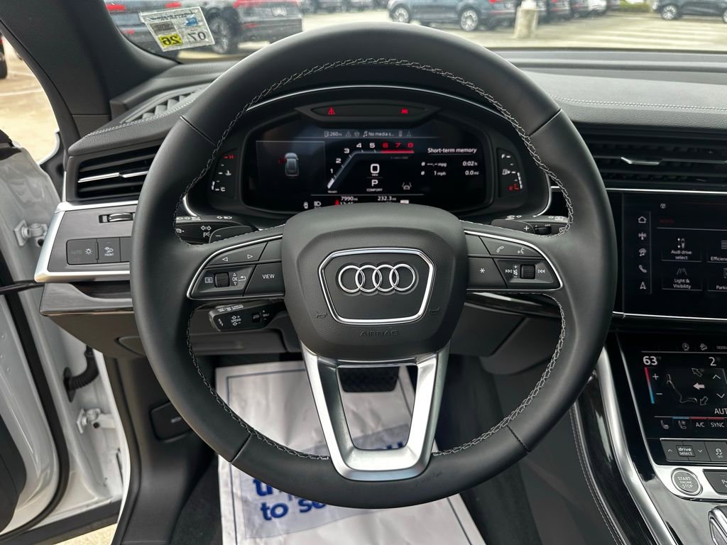 Certified 2025 Audi Q8 Premium Plus w/ Premium Plus Package image 17