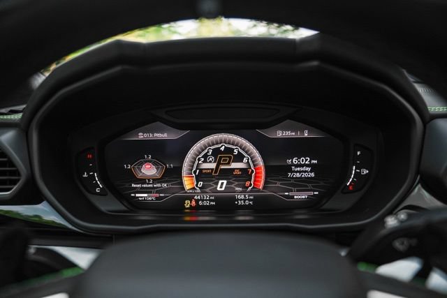 Used 2021 Lamborghini Urus AWD/4WD image 38