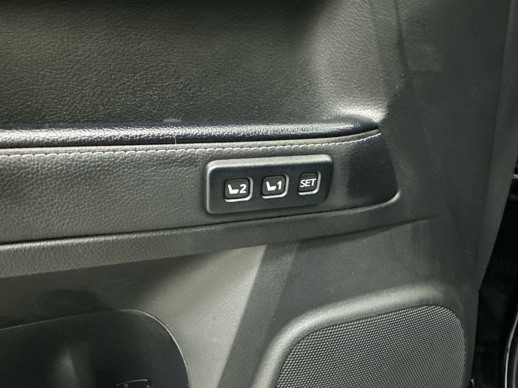 Used 2023 Toyota 4Runner Limited image 12