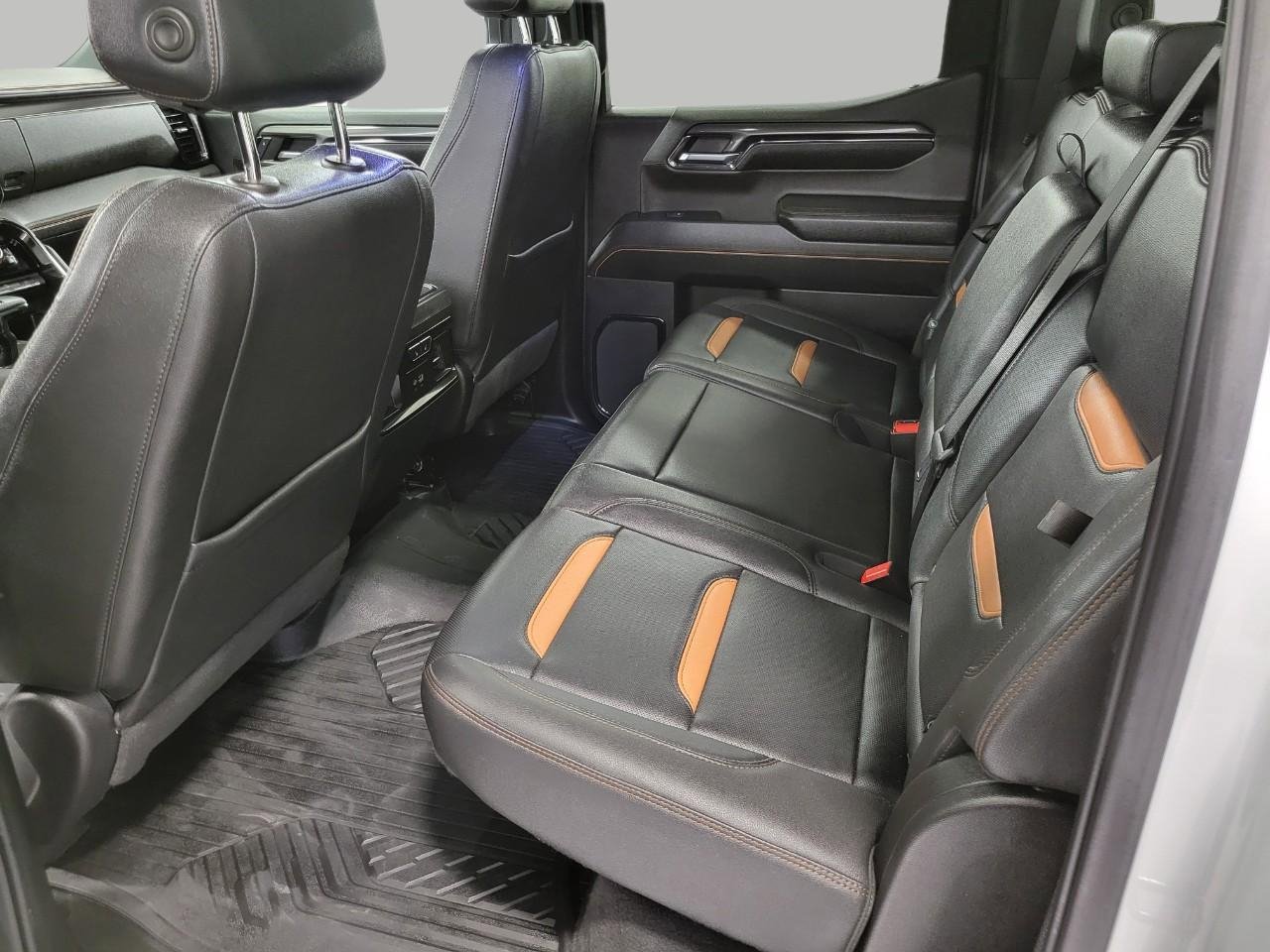Certified 2024 GMC Sierra 1500 AT4 w/ AT4 Carbonpro Edition AWD/4WD image 22