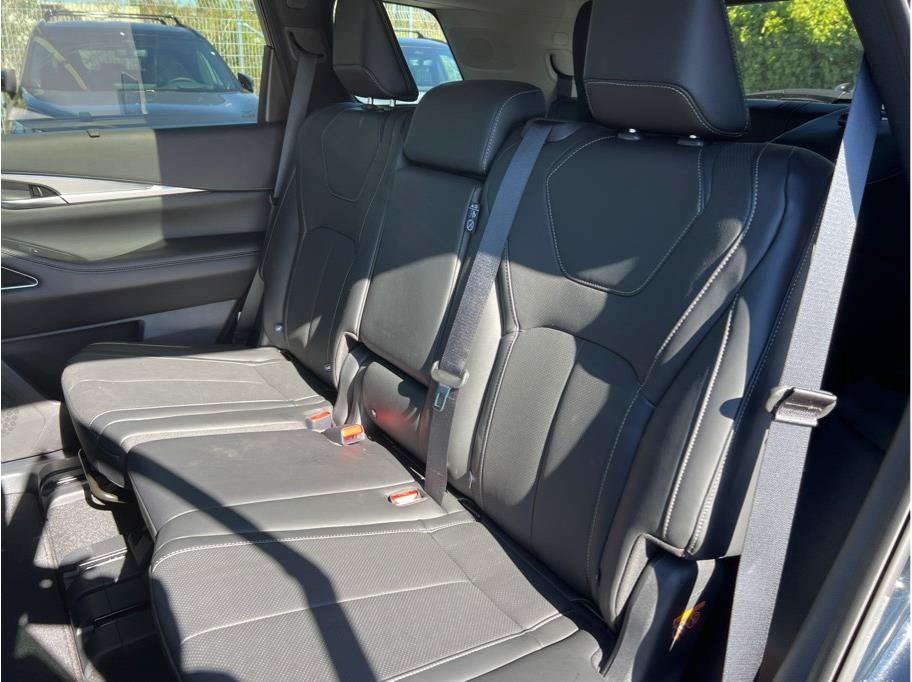 Used 2026 INFINITI QX60 Luxe AWD/4WD image 9