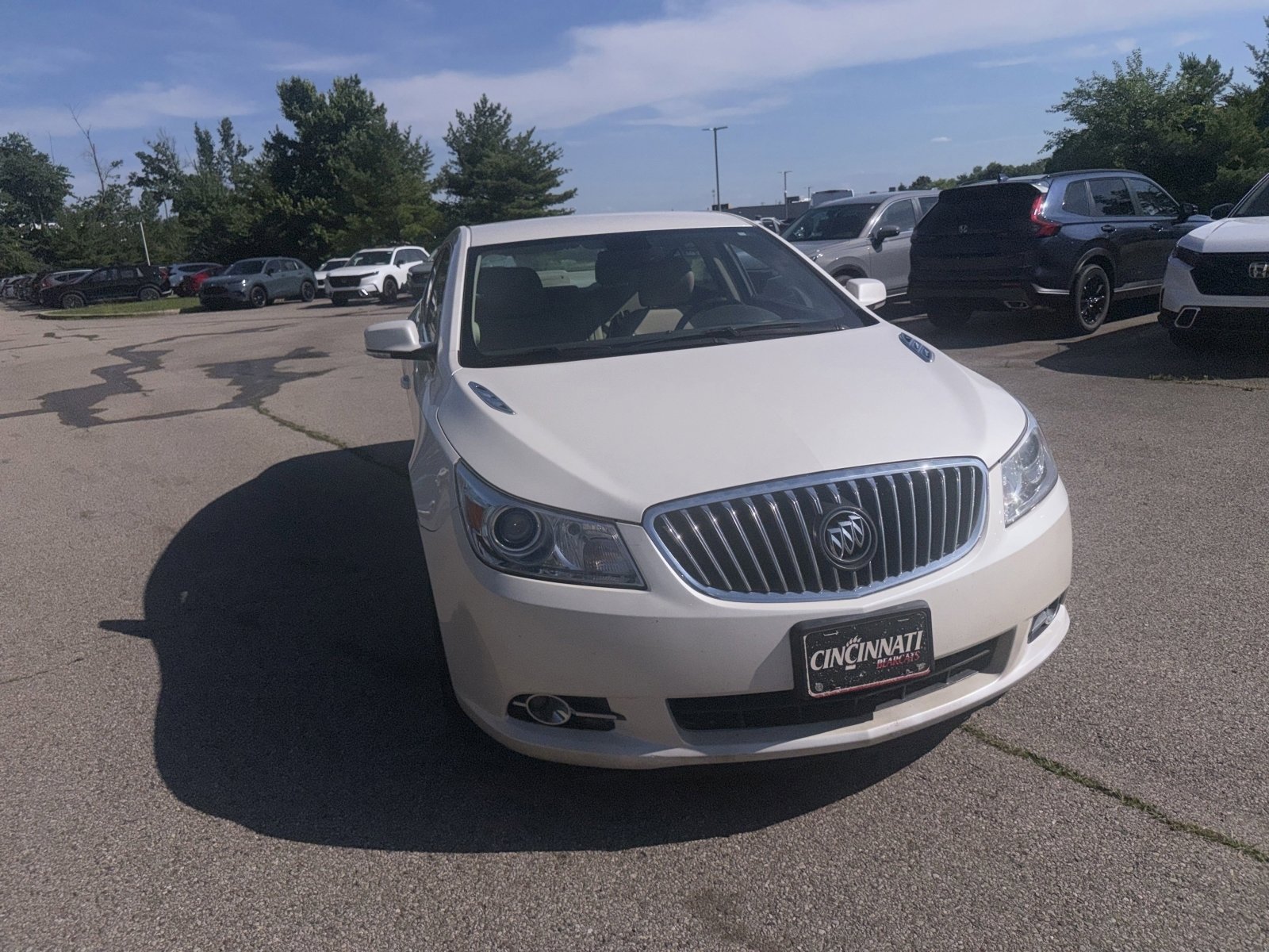 Used 2013 Buick LaCrosse Leather w/ Driver Confidence Package FWD image 3