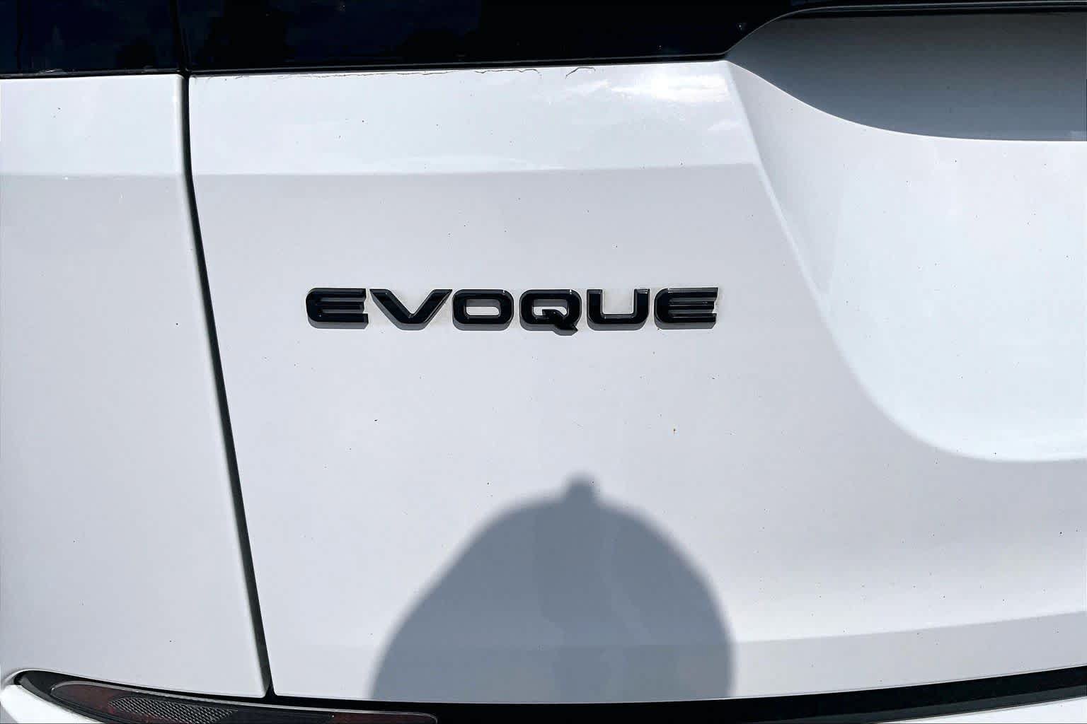 Used 2021 Land Rover Range Rover Evoque R-Dynamic SE AWD/4WD image 10