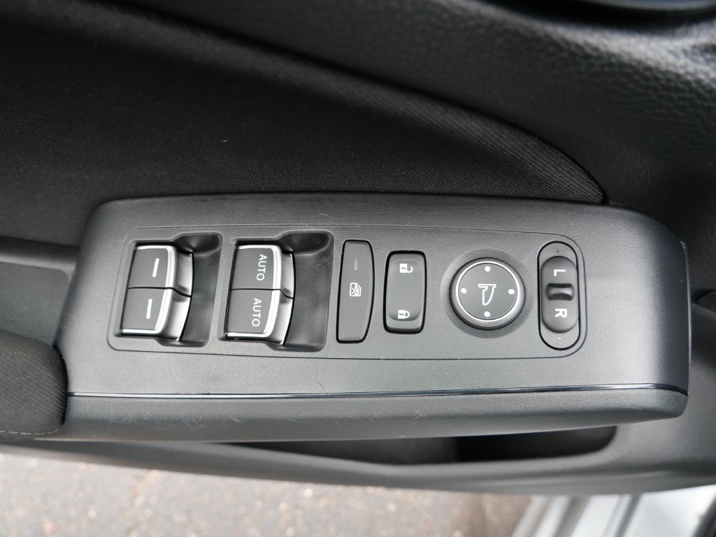 Used 2025 Honda Civic Sport image 16
