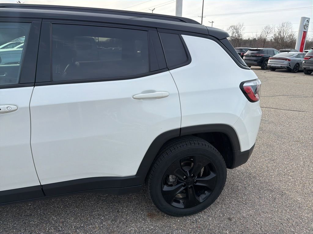 Used 2018 Jeep Compass Latitude w/ Popular Equipment Group image 6