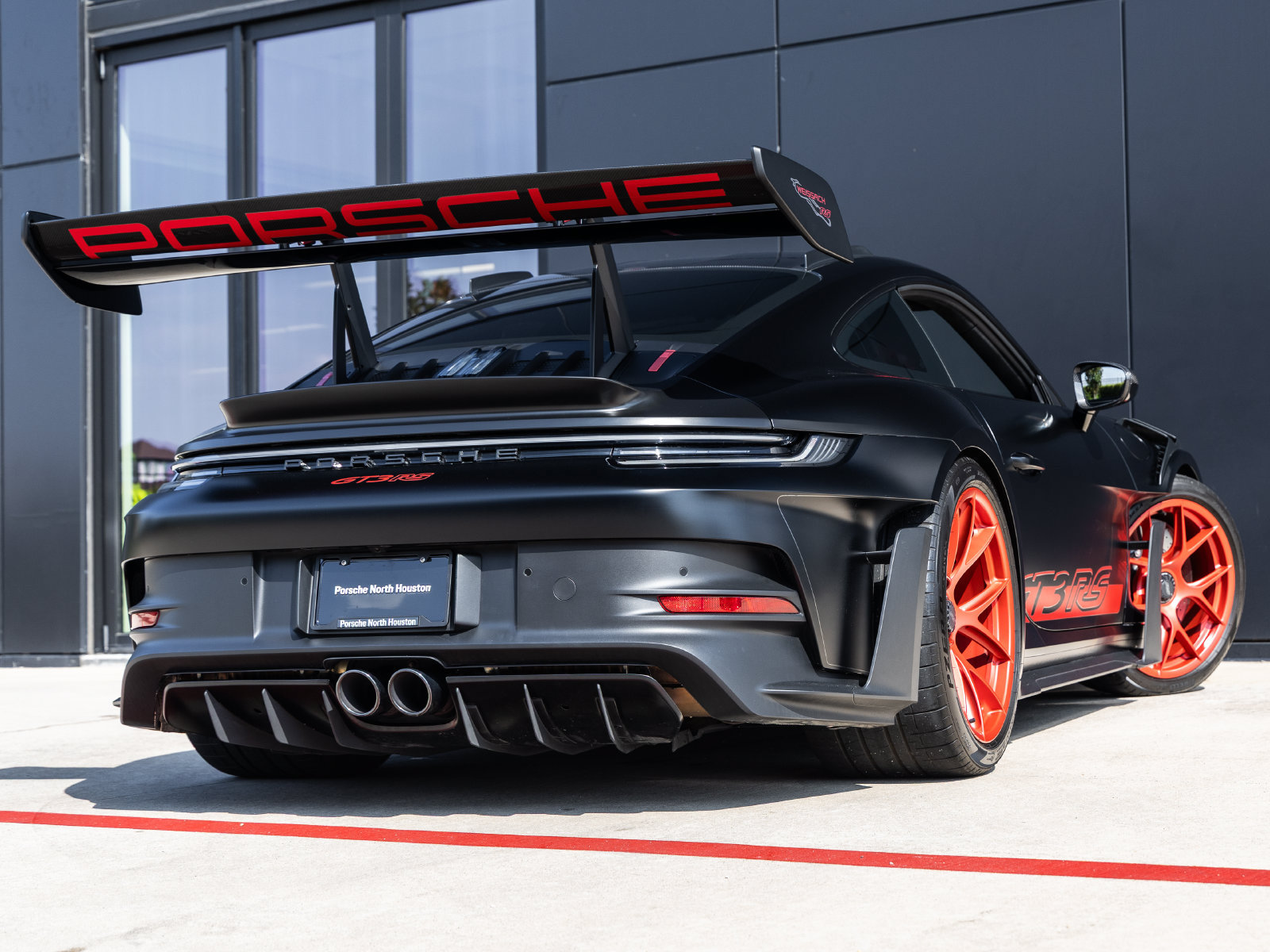 Certified 2025 Porsche 911 GT3 RS RWD image 11