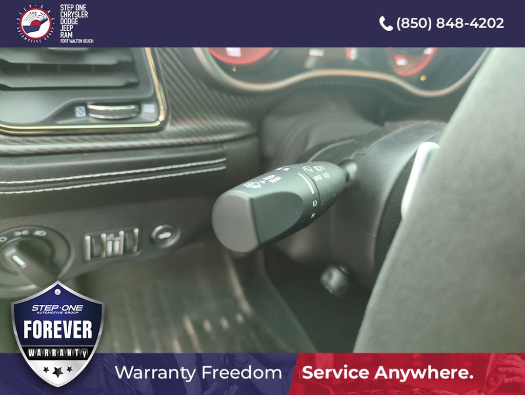 Used 2022 Dodge Challenger SRT Hellcat RWD image 16