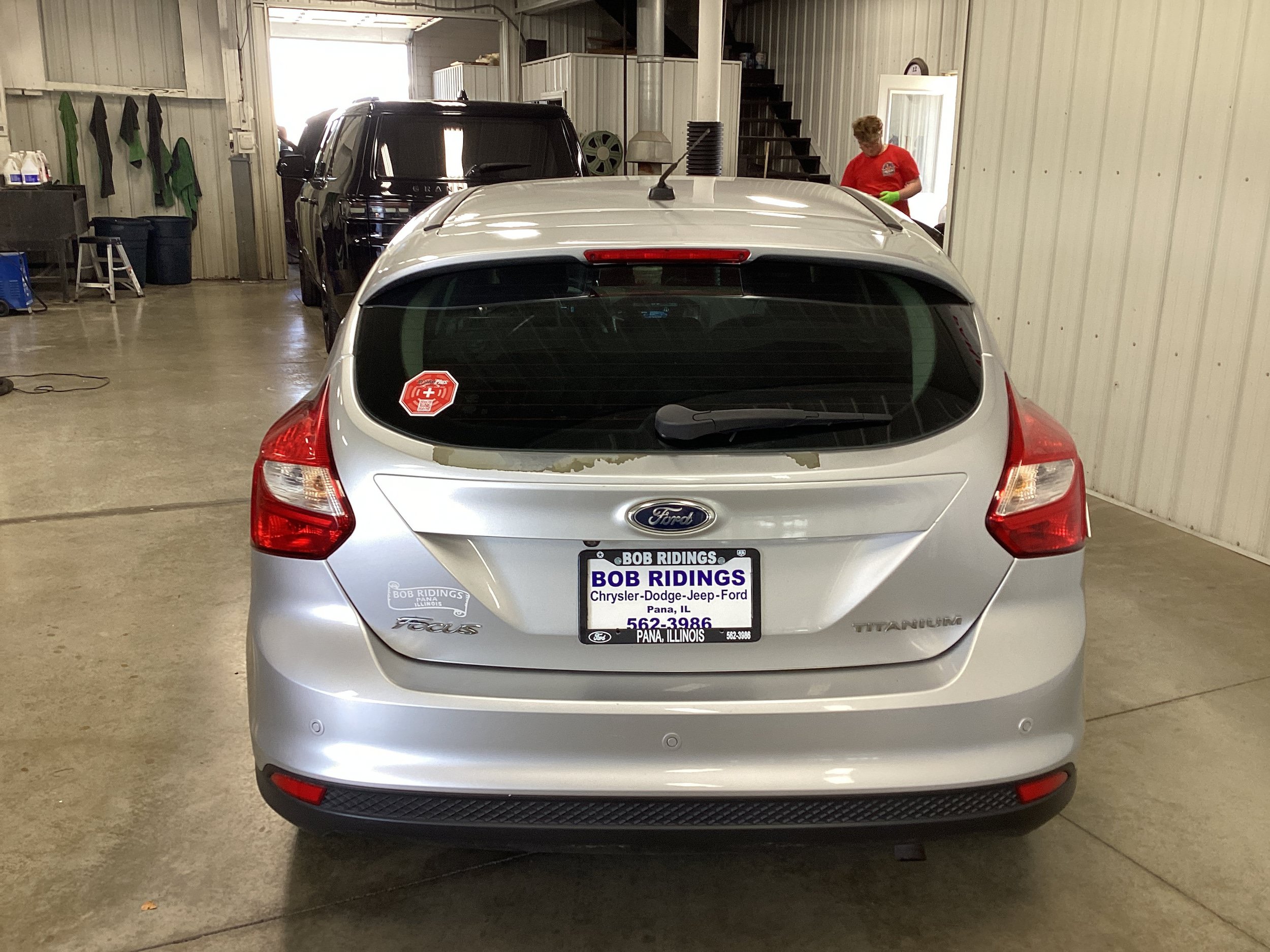 Used 2012 Ford Focus Titanium FWD image 4