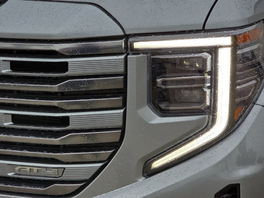 Used 2026 GMC Sierra 1500 AT4 w/ AT4 Premium Package AWD/4WD image 33