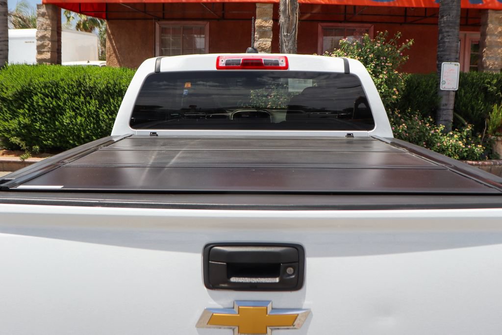 Used 2015 Chevrolet Colorado LT w/ Luxury Package RWD image 8