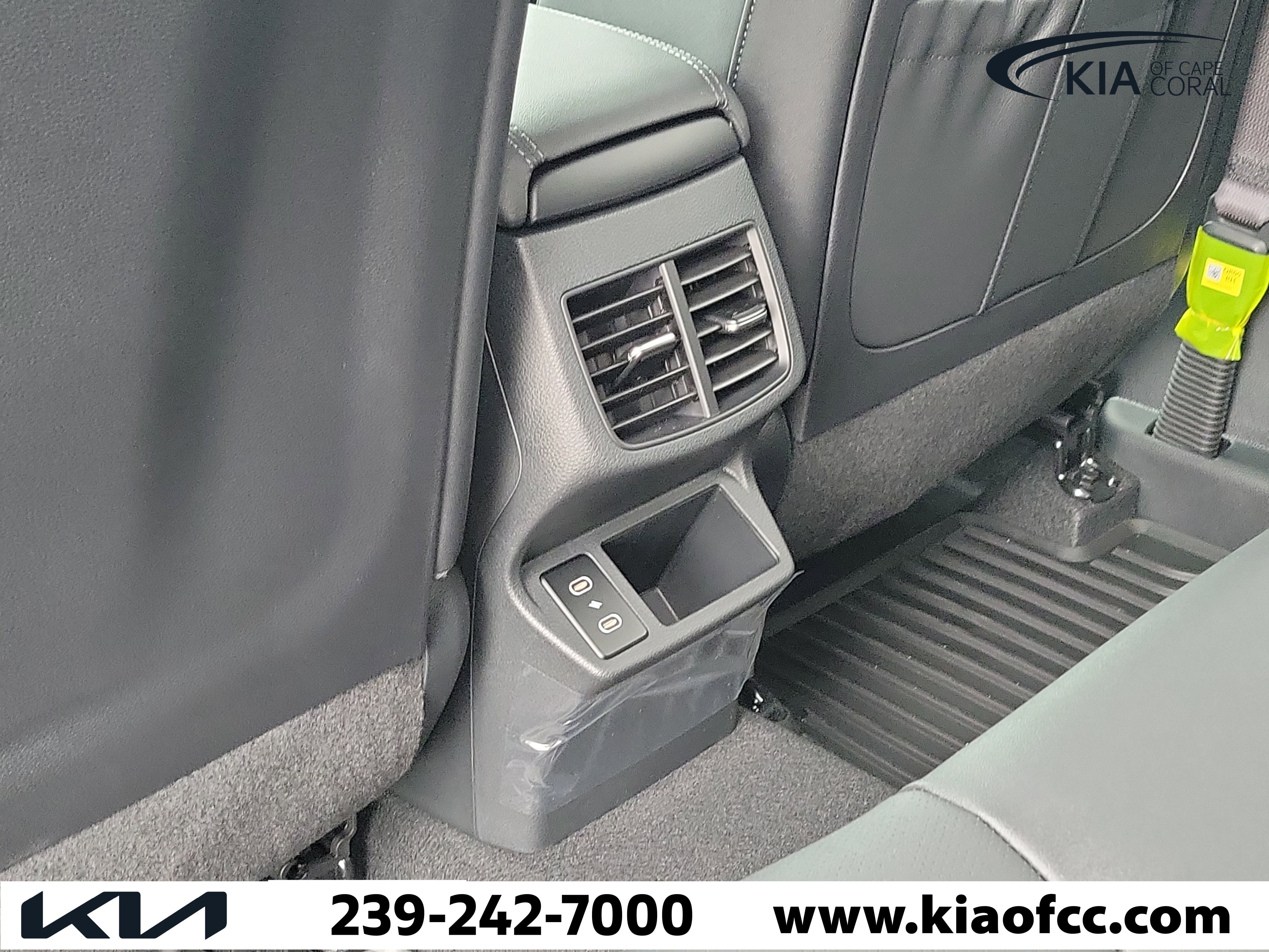 New 2026 Kia Seltos EX FWD image 12