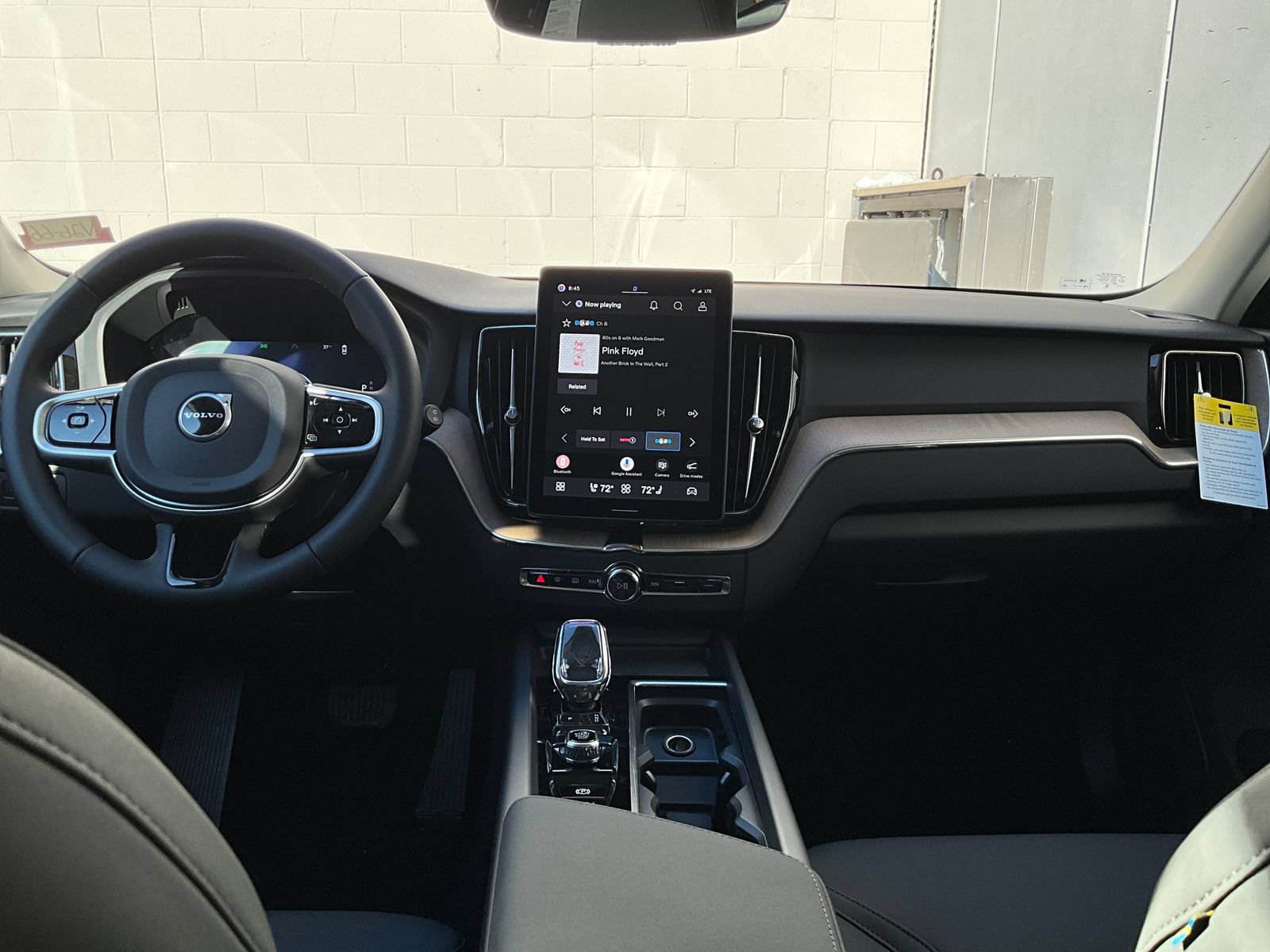 New 2026 Volvo XC60 B5 Plus w/ Protection Package Premier AWD/4WD image 13