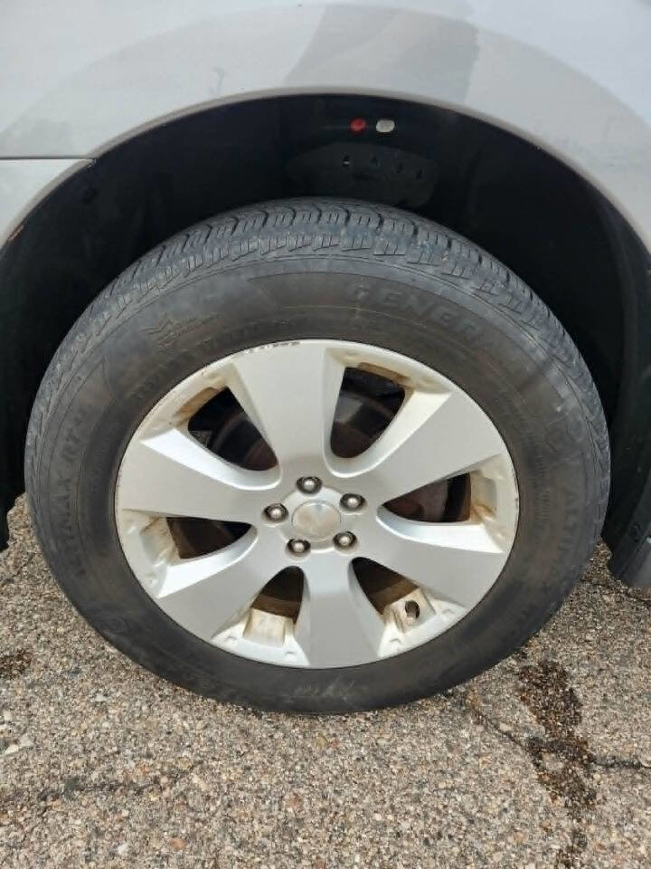 Used 2011 Subaru Outback 2.5i Limited image 26