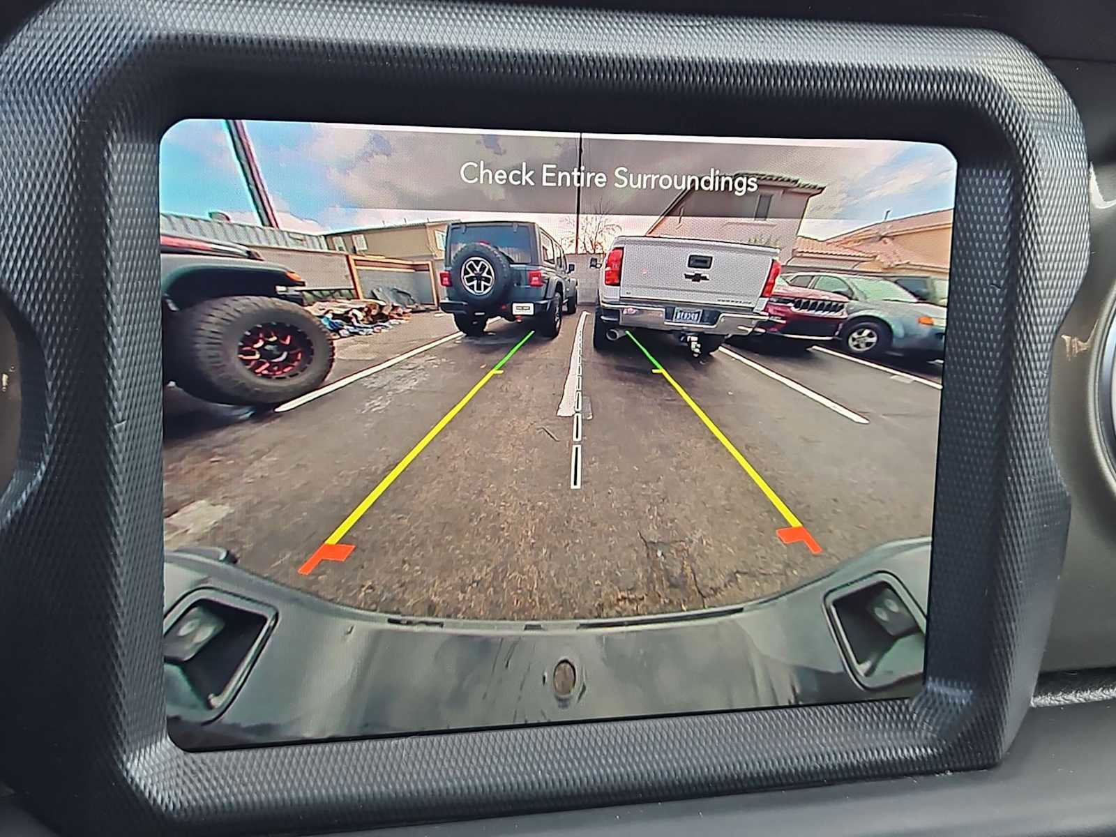 Used 2023 Jeep Gladiator Overland image 28