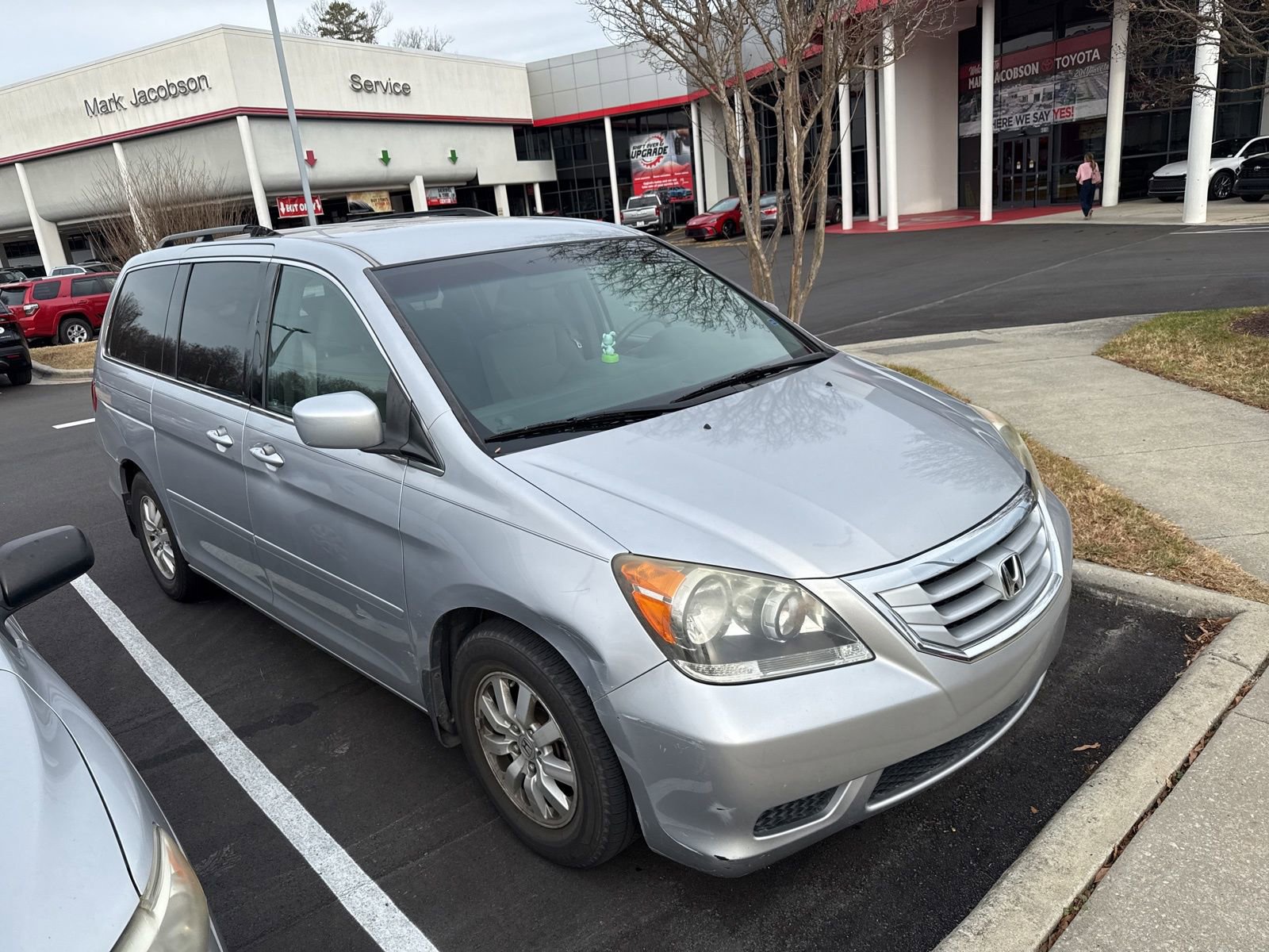 Used 2010 Honda Odyssey EX image 4