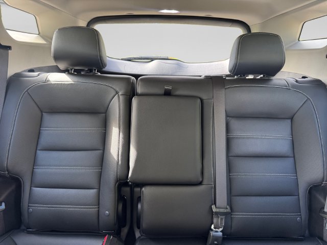 Used 2024 GMC Terrain Denali w/ Denali Premium Package AWD/4WD image 23