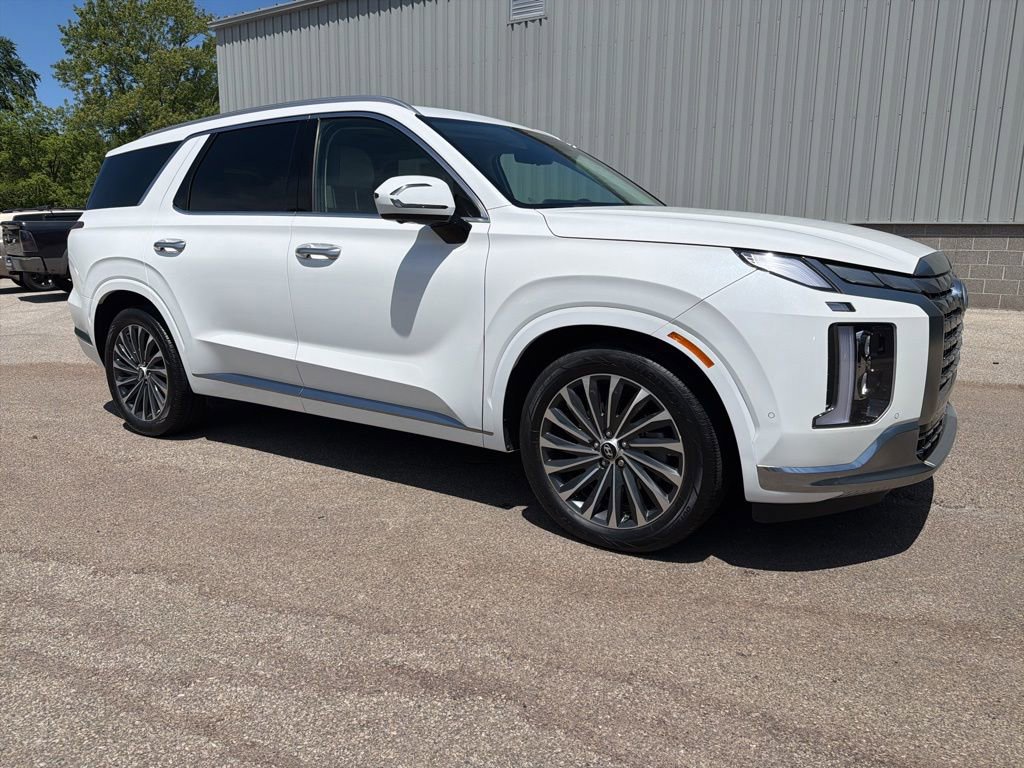 Used 2024 Hyundai Palisade Calligraphy AWD/4WD image 1