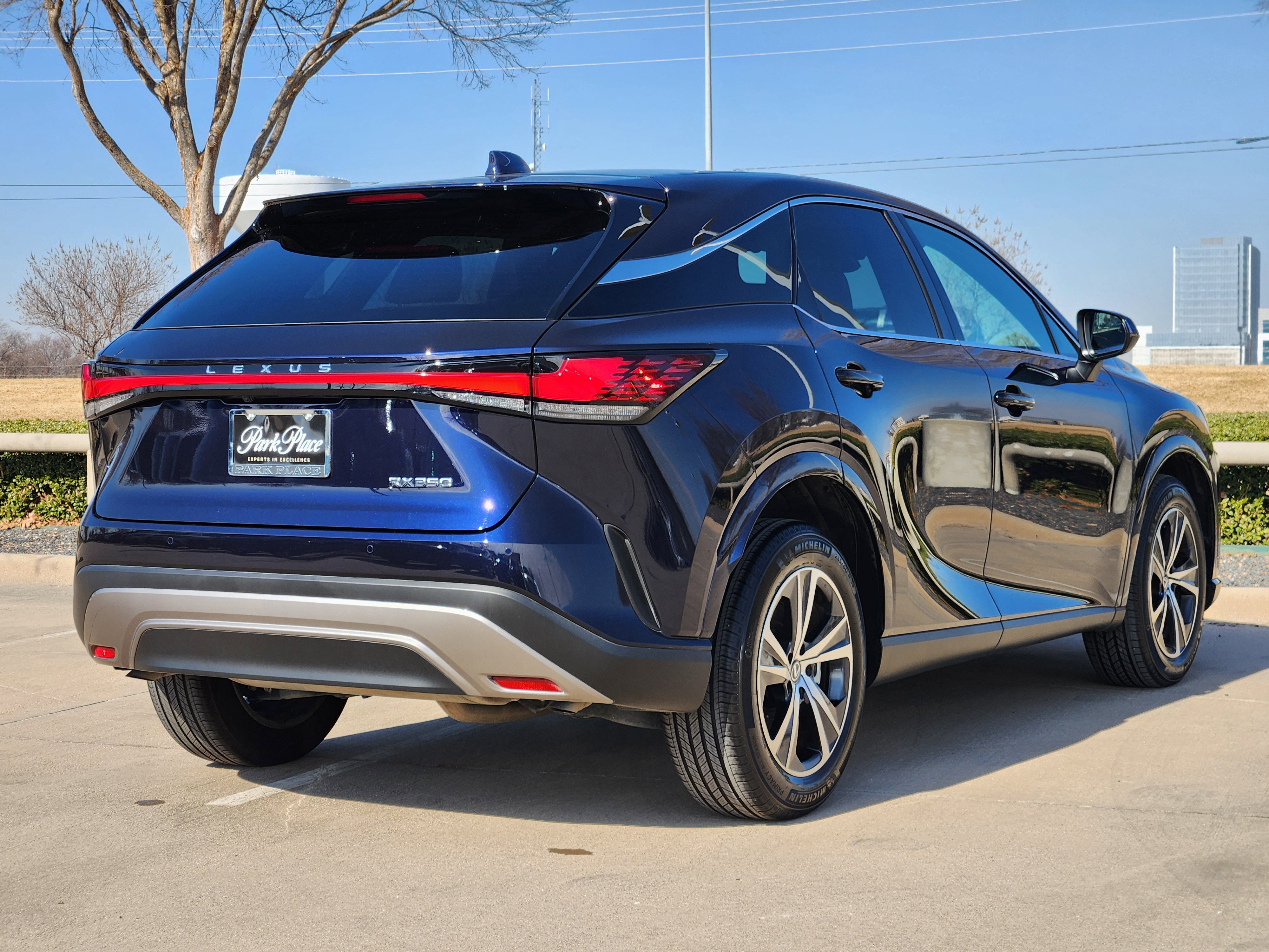 Used 2025 Lexus RX 350 FWD w/ Technology Package image 13