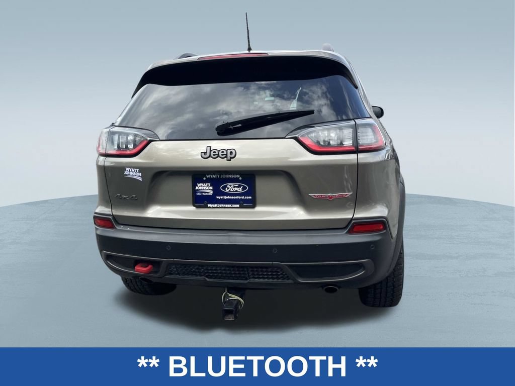 Used 2021 Jeep Cherokee Trailhawk AWD/4WD image 4