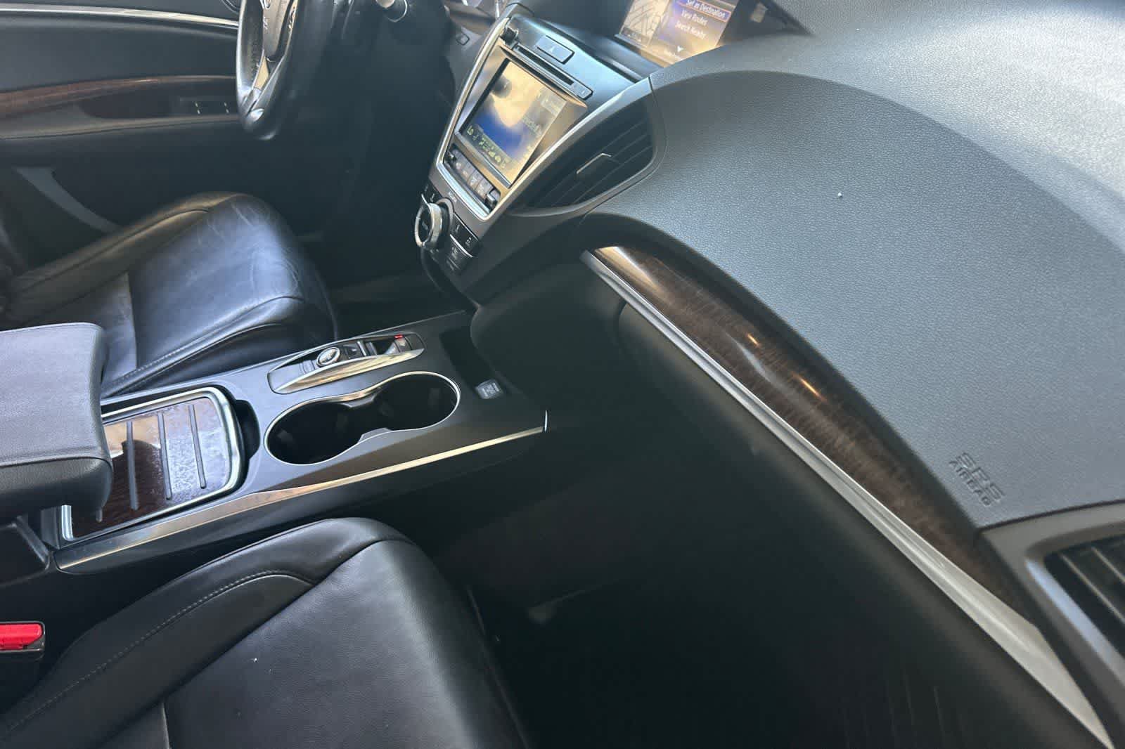 Used 2017 Acura MDX w/ Technology Package FWD image 17
