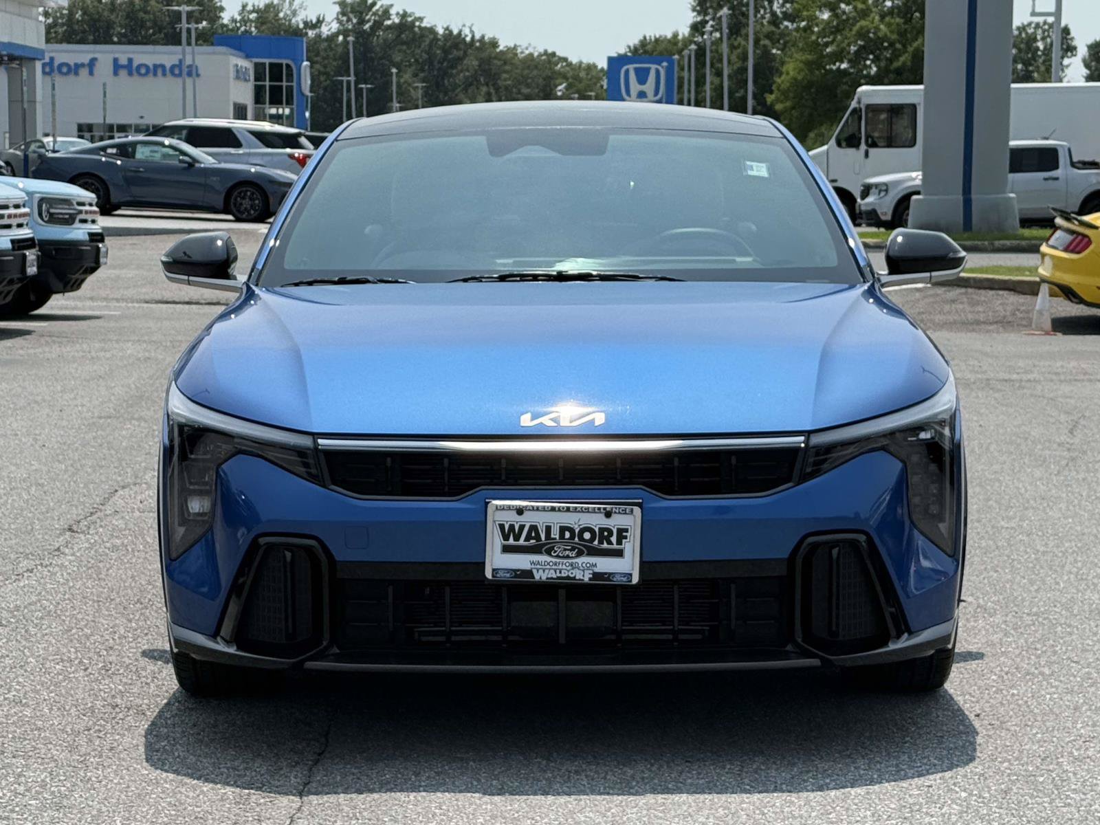 Used 2025 Kia K4 GT-Line w/ GT-Line Premium Package FWD image 6