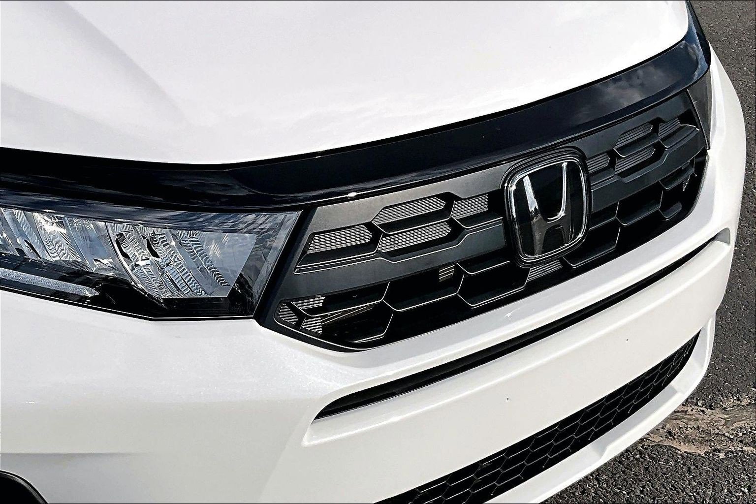 Used 2025 Honda Odyssey Sport-L image 31