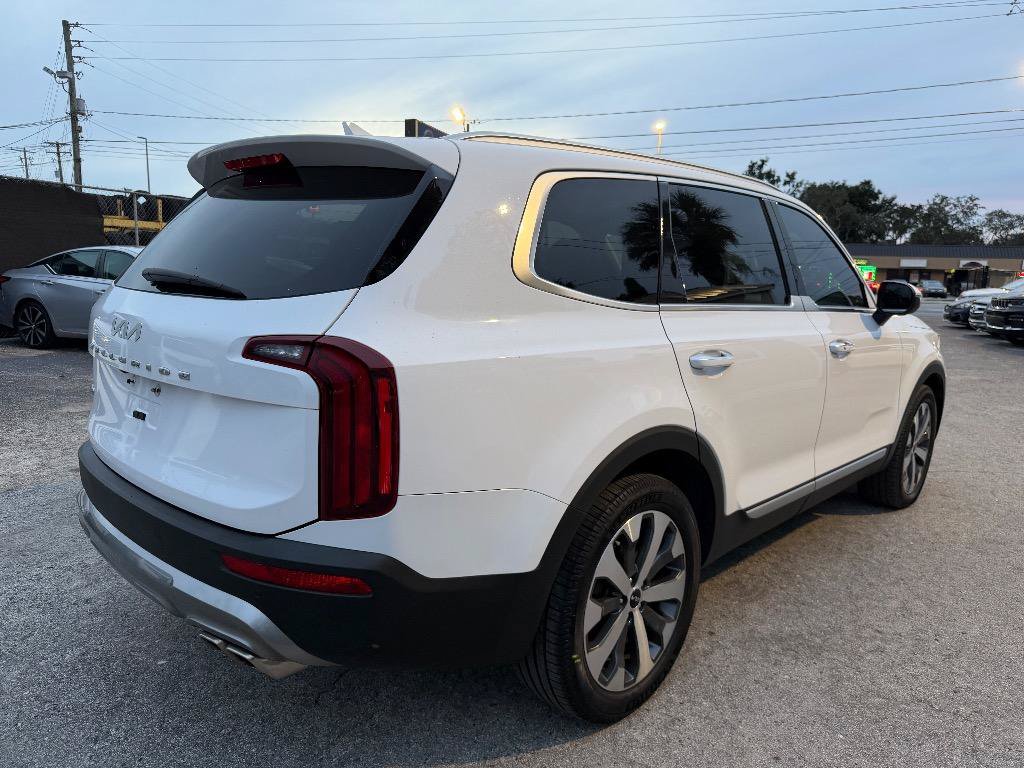 Used 2022 Kia Telluride S AWD/4WD image 5