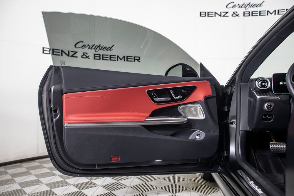Used 2026 Mercedes-Benz CLE 450 4MATIC Coupe image 21