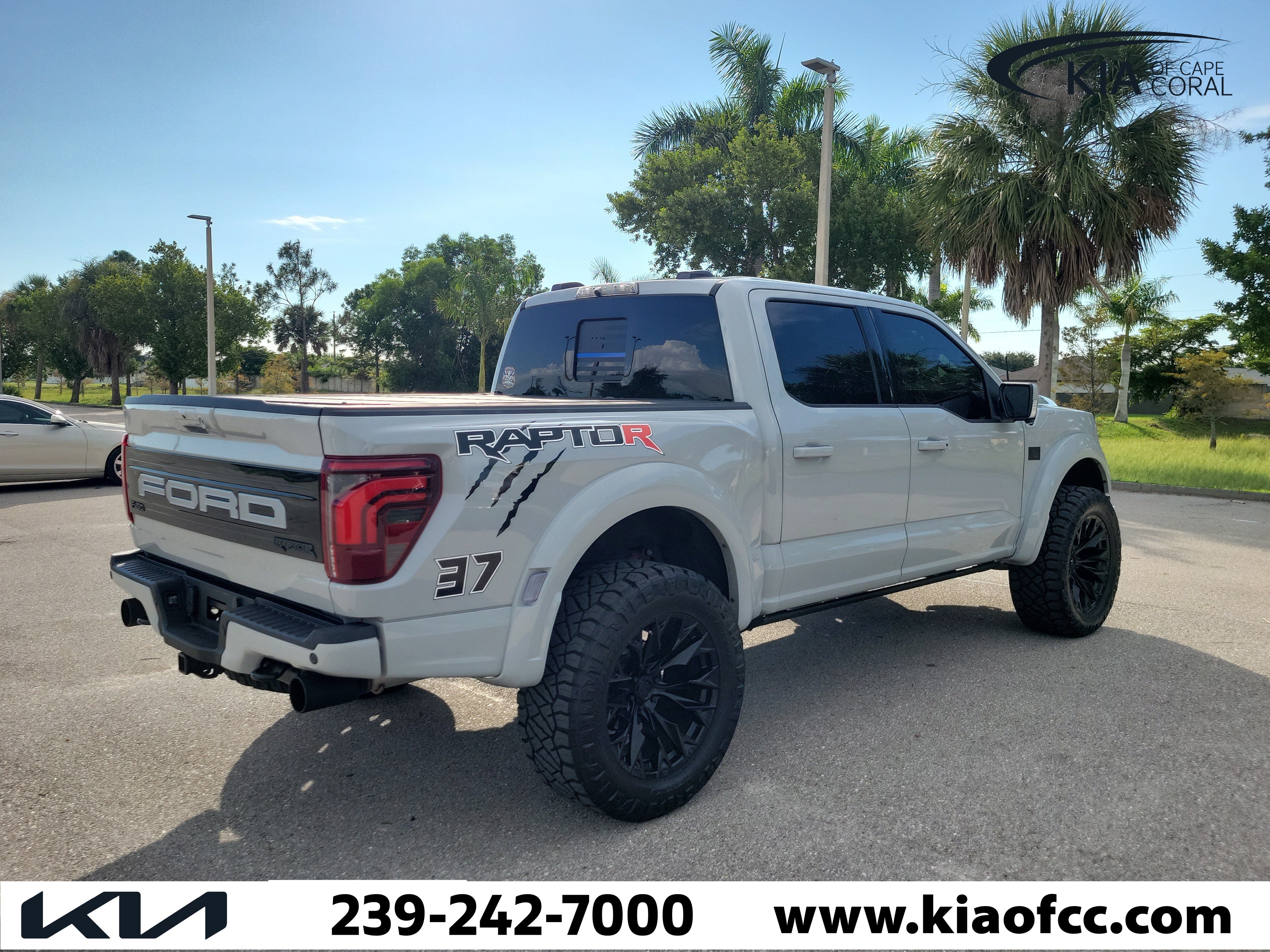 Used 2026 Ford F150 Raptor AWD/4WD image 5