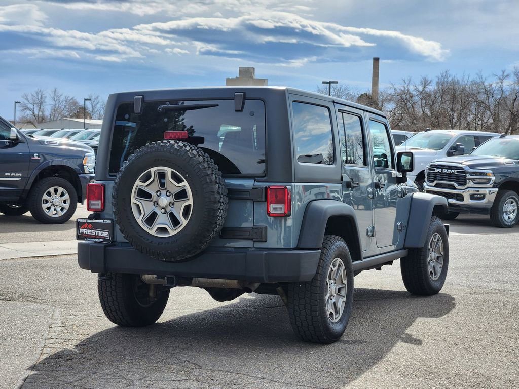 Used 2014 Jeep Wrangler Unlimited Rubicon w/ Connectivity Group image 3
