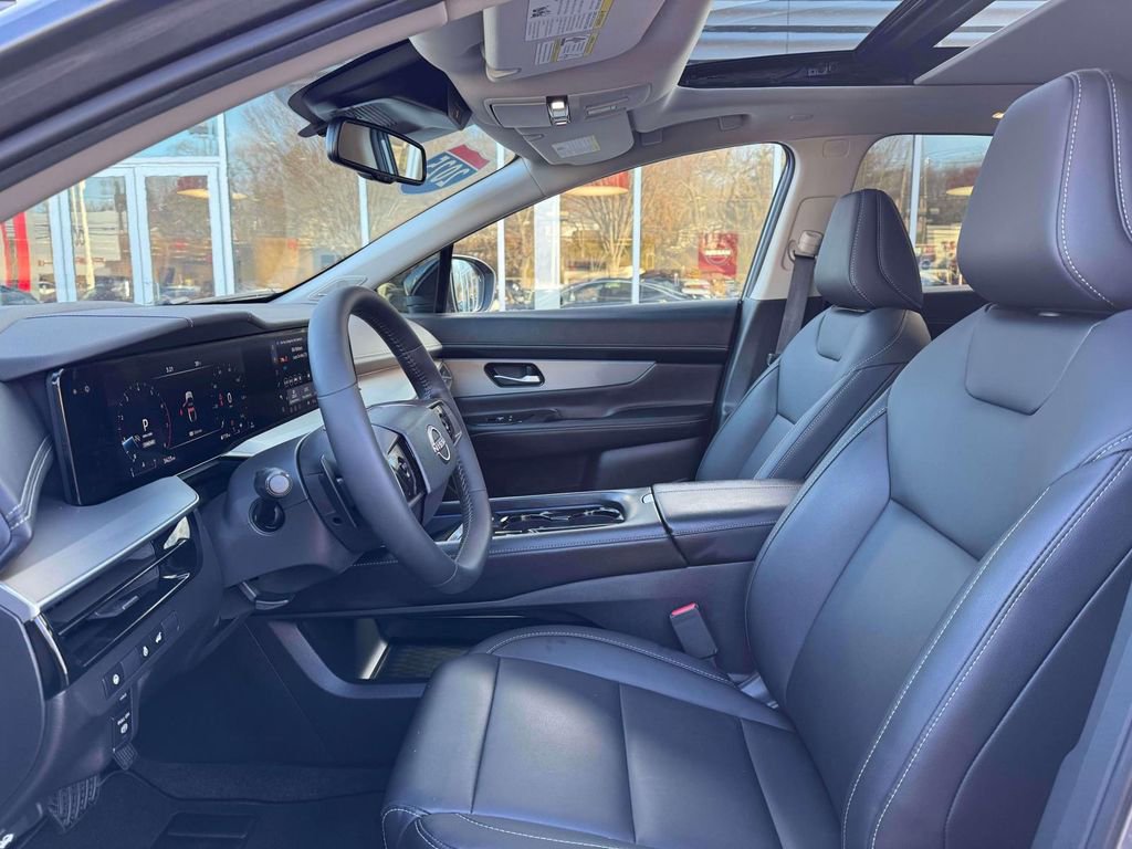 Certified 2025 Nissan Murano SL AWD/4WD image 14