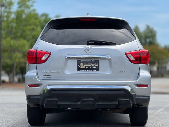 Used 2019 Nissan Pathfinder SV FWD image 6