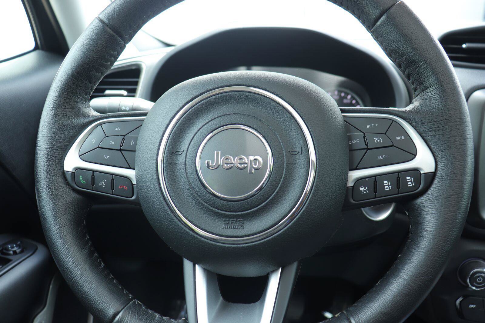 Used 2023 Jeep Renegade Limited w/ Sun/Sound Group AWD/4WD image 26