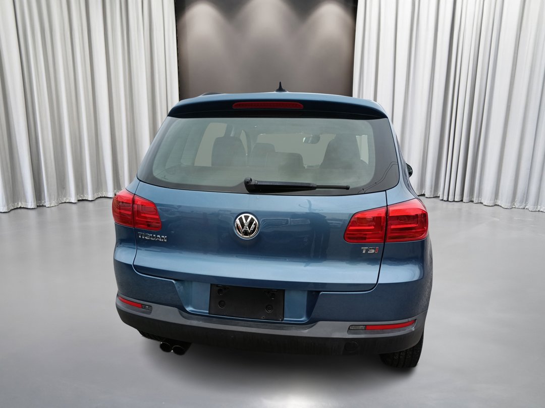 Used 2017 Volkswagen Tiguan S image 5