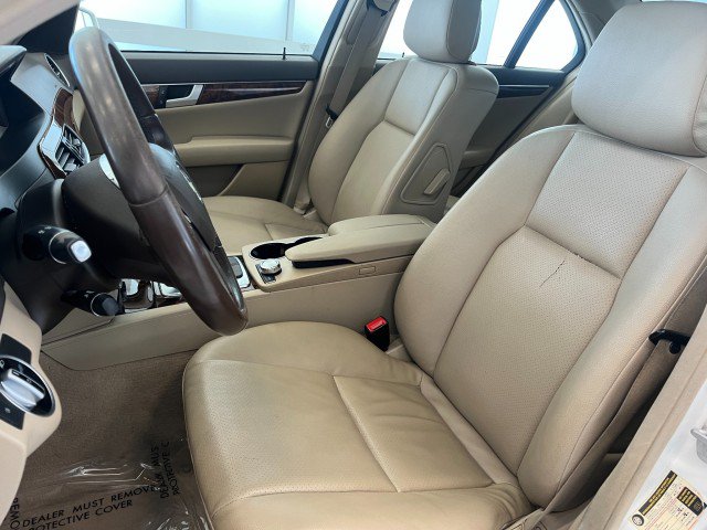 Used 2013 Mercedes-Benz C 300 4MATIC Sedan image 10