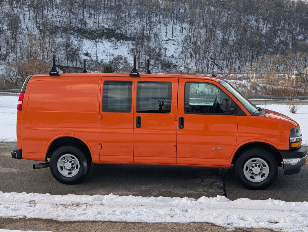 Used 2020 Chevrolet Express 2500 w/ Driver Convenience Package image 5