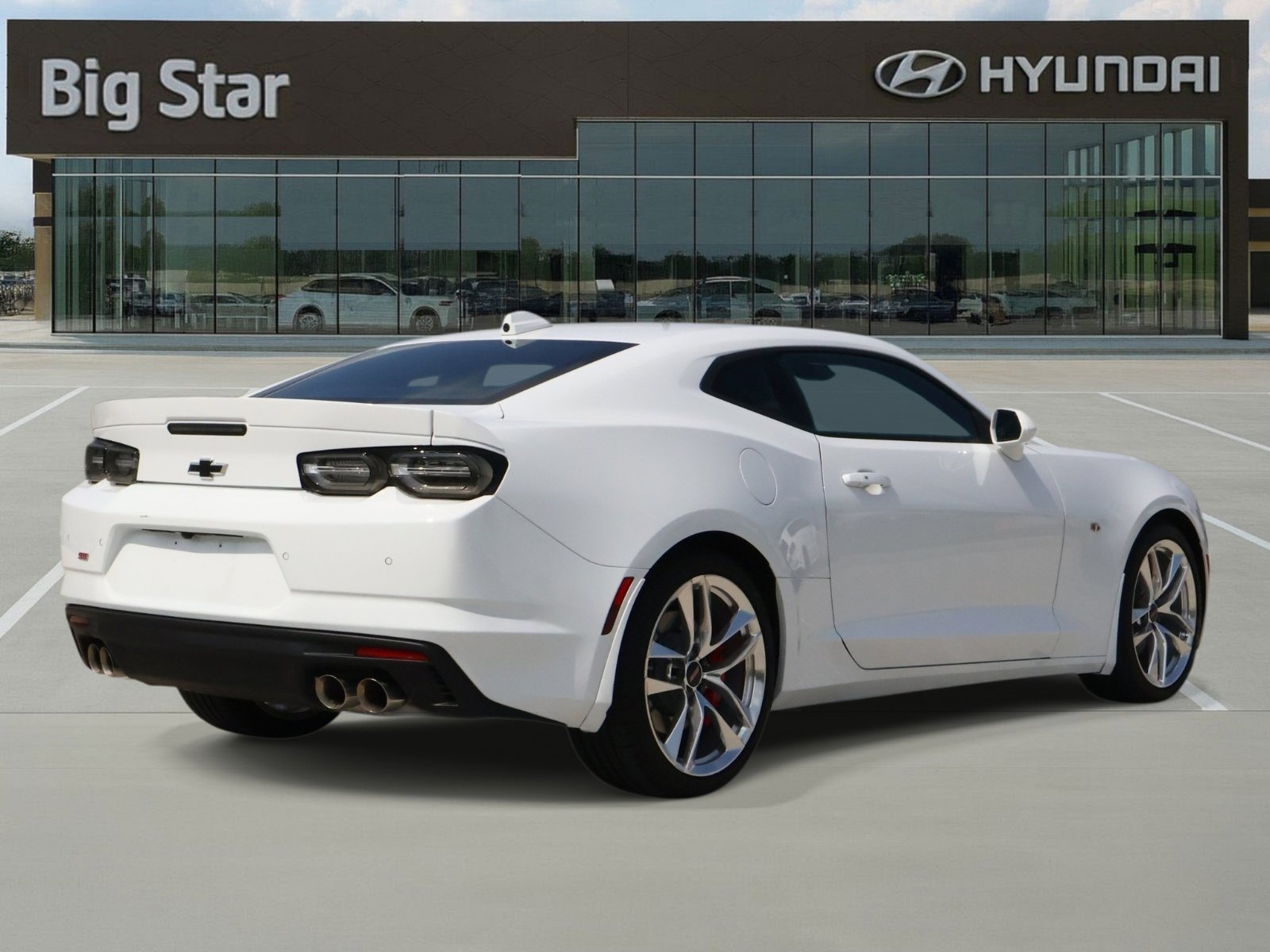 Used 2024 Chevrolet Camaro SS RWD image 4