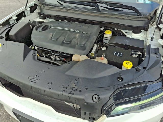 Certified 2020 Jeep Cherokee Limited image 32